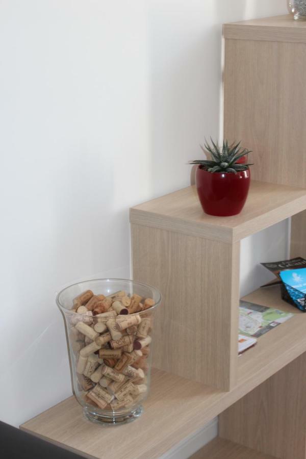 Gite Les 3 Tours 1E Etage Каркасон Екстериор снимка